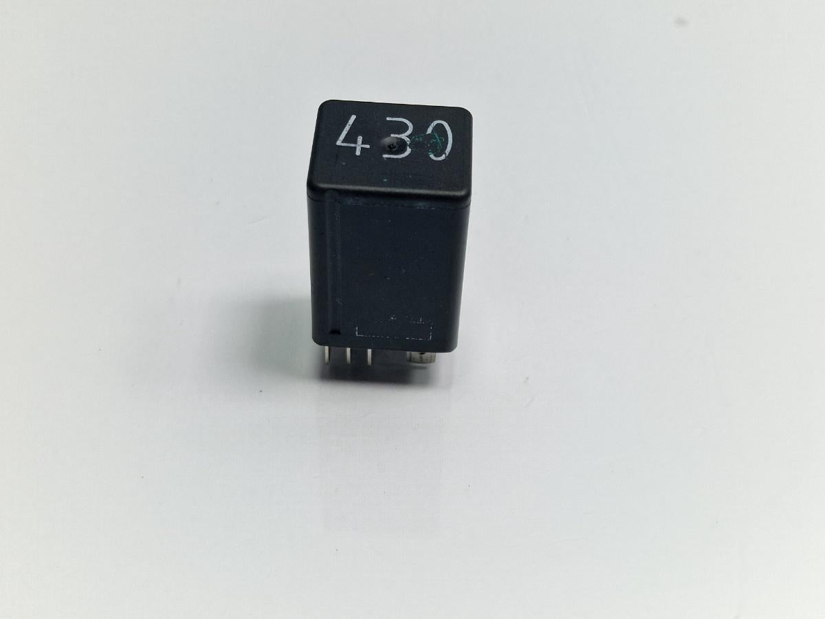 Releu 430 ambreiaj VOLKSWAGEN SHARAN 7M8, 7M9, 7M6 1995 - 2010 1.9 TDI AUY, BVK 7M3959143