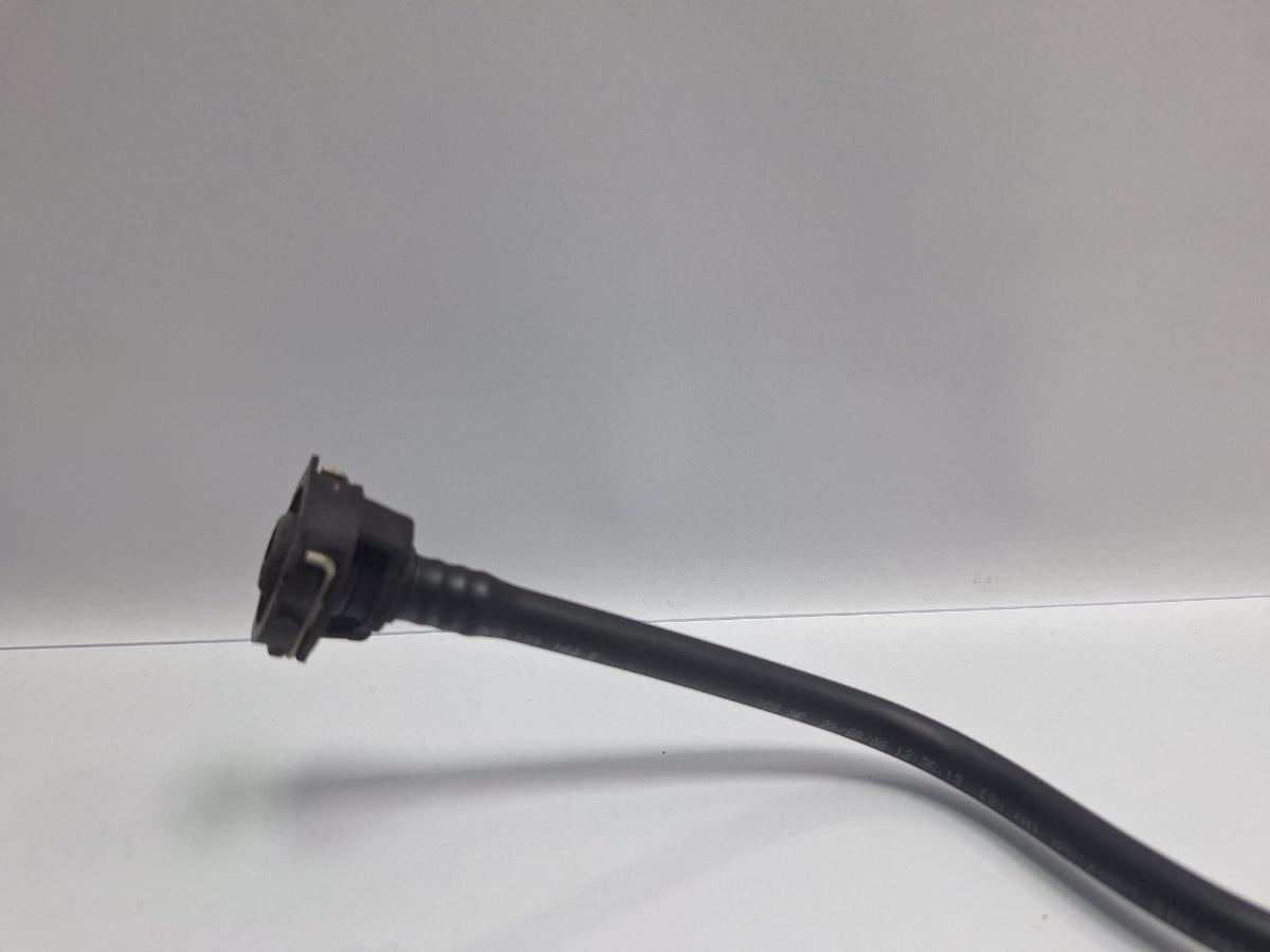 Conducta apa AUDI A4 IV 8K2, B8 2007 - 2015, AUDI A4 IV Avant 8K5, B8 2007 - 2015 2.0 TDI CAGA, CJCA, CMEA, CMFA VAG 8K0121164E