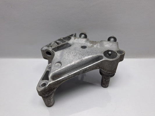 Suport tampon motor VOLKSWAGEN PASSAT Variant 3G5 2014 -> 2.0 TDI CRLB, DBGA, DFGA 04L199207
