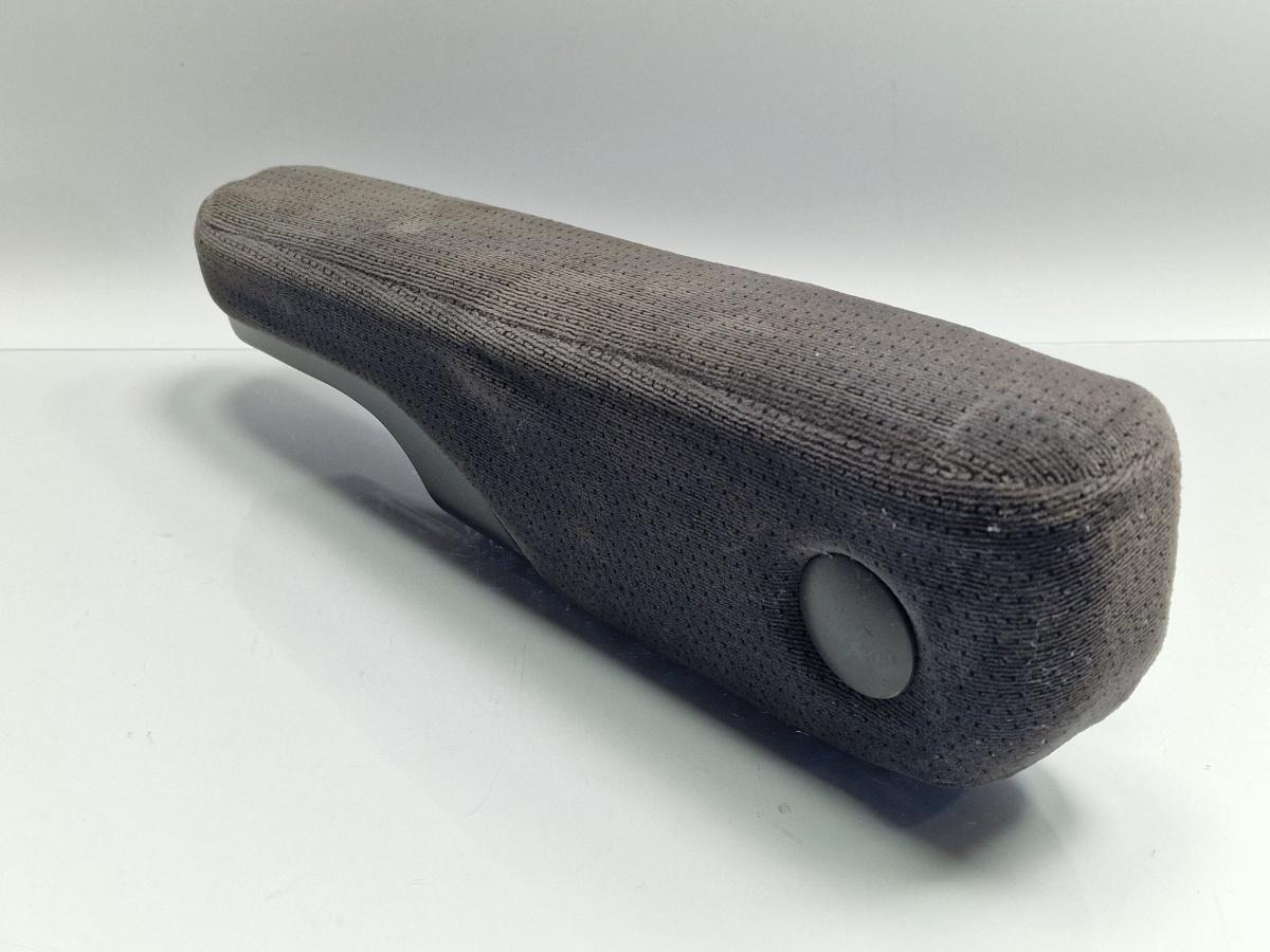 Cotiera scaun dreapta fata VOLKSWAGEN SHARAN 7M8, 7M9, 7M6 1995 - 2010 1.9 TDI AUY, BVK 7M3881082A