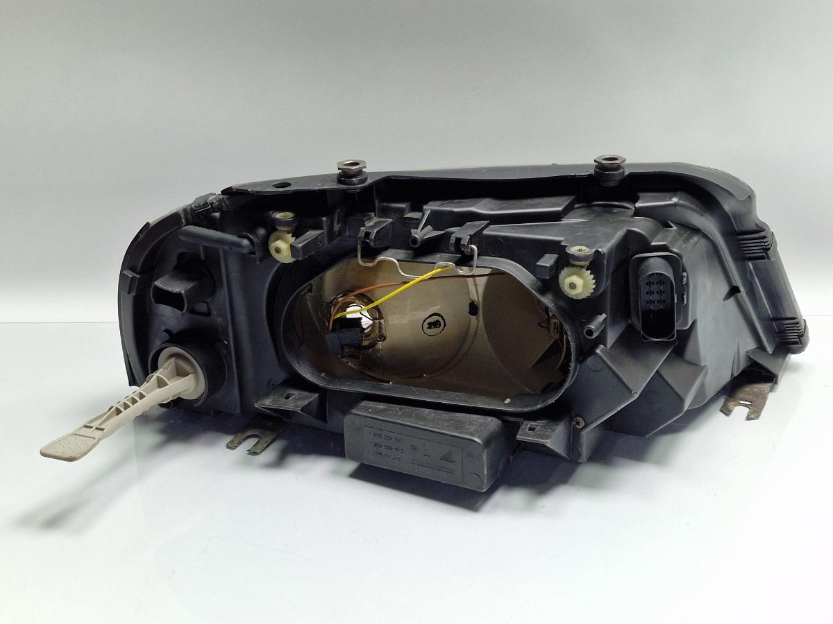 Far halogen stanga VOLKSWAGEN SHARAN 7M8, 7M9, 7M6 1995 - 2010 1.9 TDI AUY, BVK 1 305 235 530 7M3941015AD