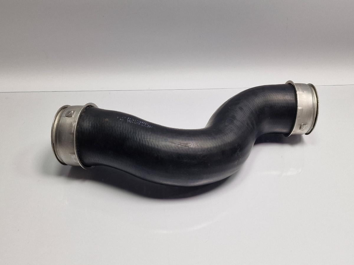 Furtun intercooler VOLKSWAGEN GOLF PLUS 5M1, 521 2004 - 2013 1.9 TDI BKC, BLS, BXE 1K0145832B