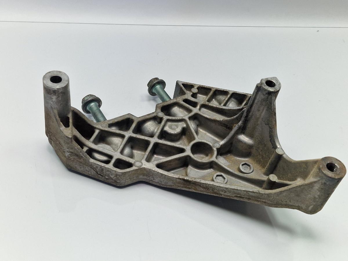 Suport motor VOLKSWAGEN GOLF PLUS 5M1, 521 2004 - 2013 1.9 TDI BKC, BLS, BXE 03G199207F