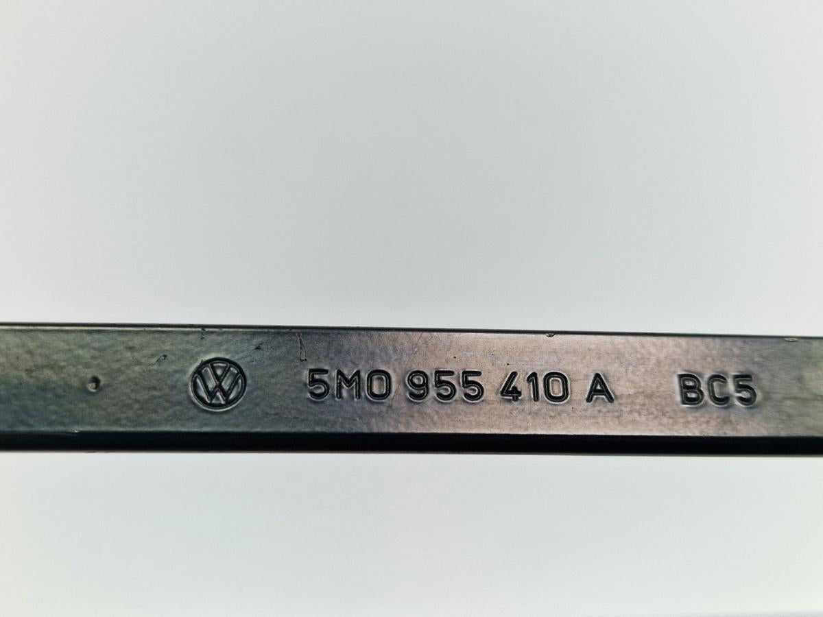 Brat stergator dreapta VOLKSWAGEN GOLF PLUS 5M1, 521 2004 - 2013 1.9 TDI BKC, BLS, BXE 5M0955410A