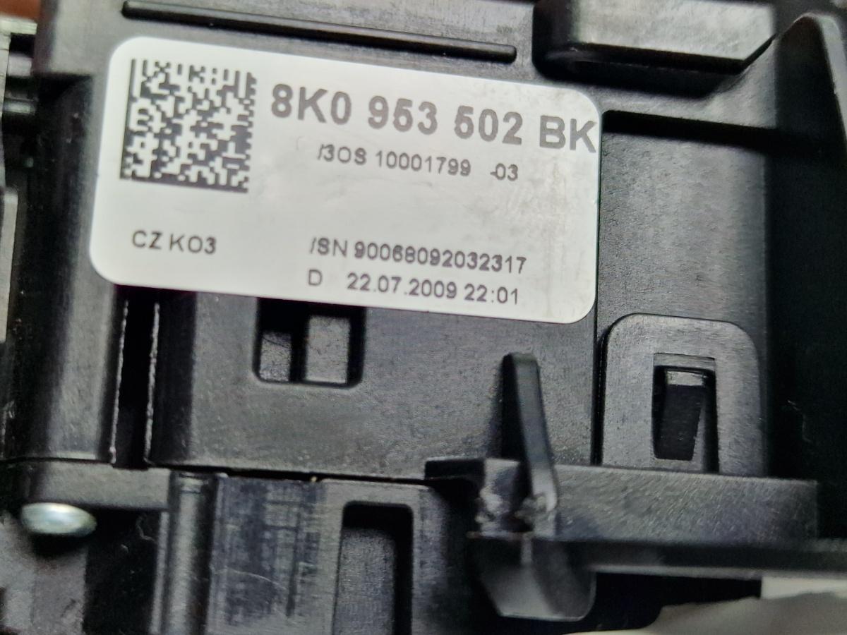 Manetă ștergătoare lampă de semnalizare AUDI A4 IV Avant 8K5, B8 2010 2.0 TDI CAGA 105KW|143HP 2010