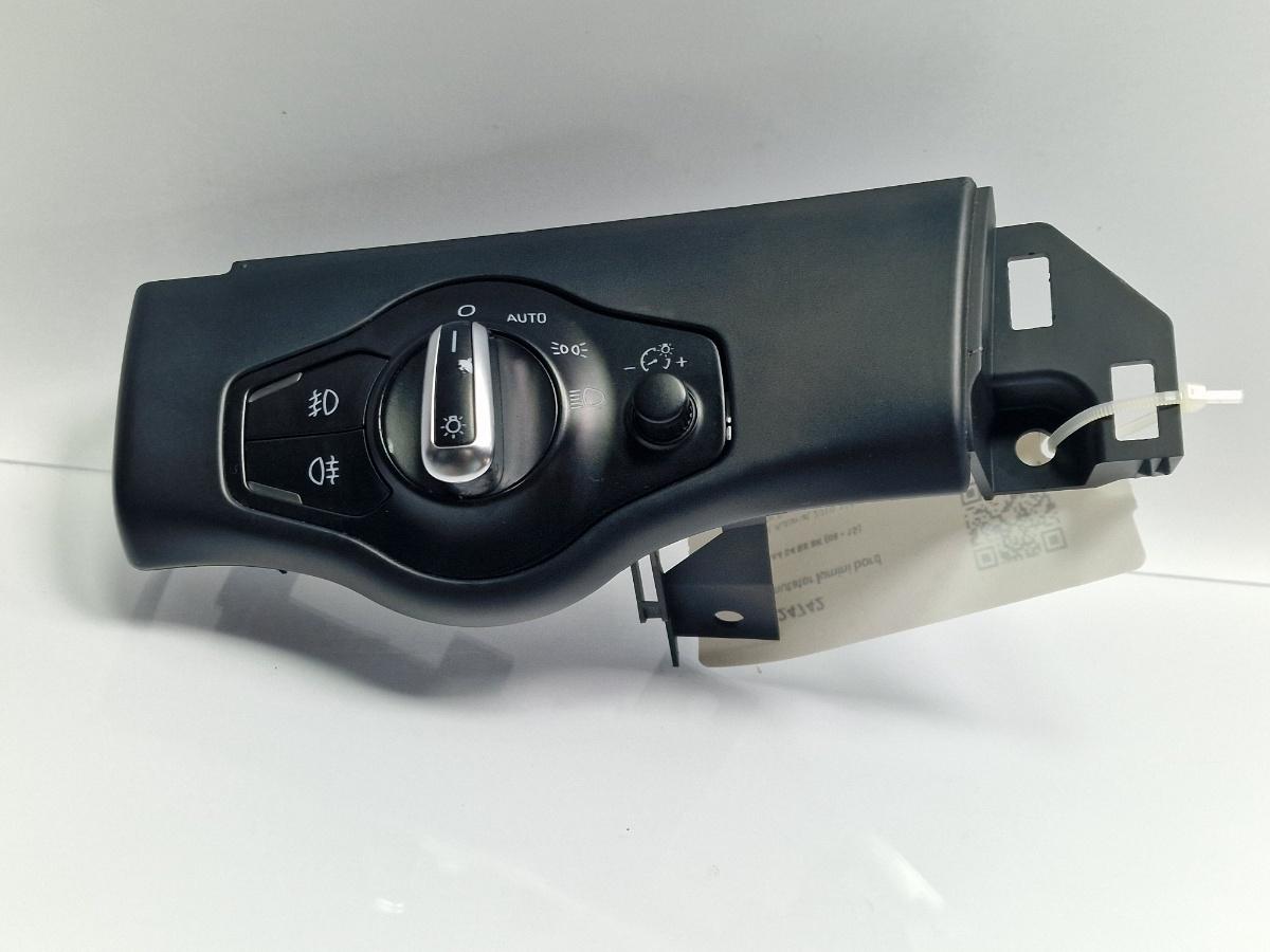 Bloc lumini AUDI A4 IV Avant 8K5, B8 2007 - 2015 2.0 TDI CAGA, CJCA, CMEA, CMFA 8K0941531AL