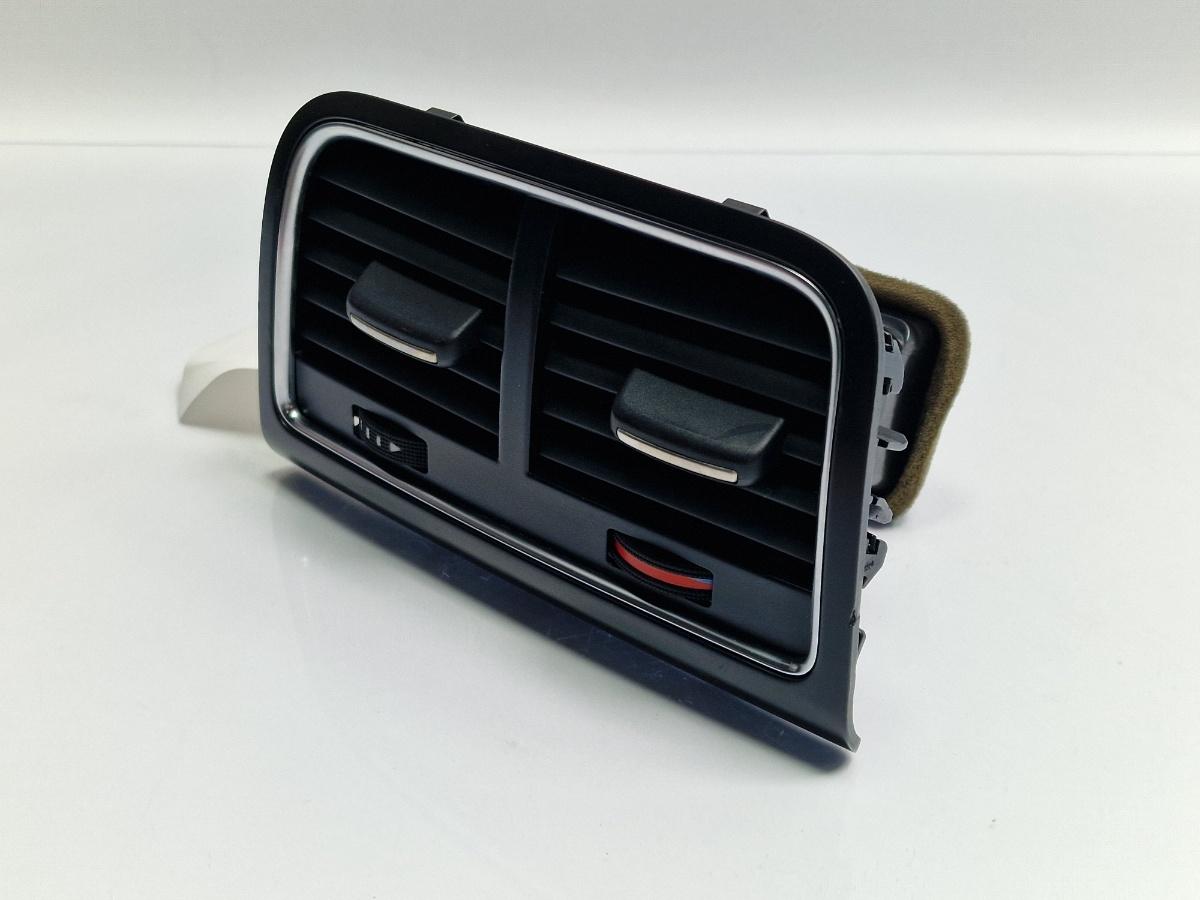 Grila de ventilatie spate AUDI A4 IV Avant 8K5, B8 2007 - 2015 2.0 TDI CAGA, CJCA, CMEA, CMFA 8K0819203E