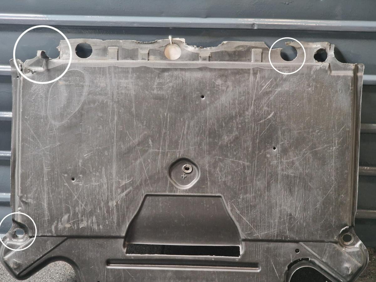 Scut de protectie motor AUDI A4 IV Avant 8K5, B8 2007 - 2015 2.0 TDI CAGA, CJCA, CMEA, CMFA 8K1862822L