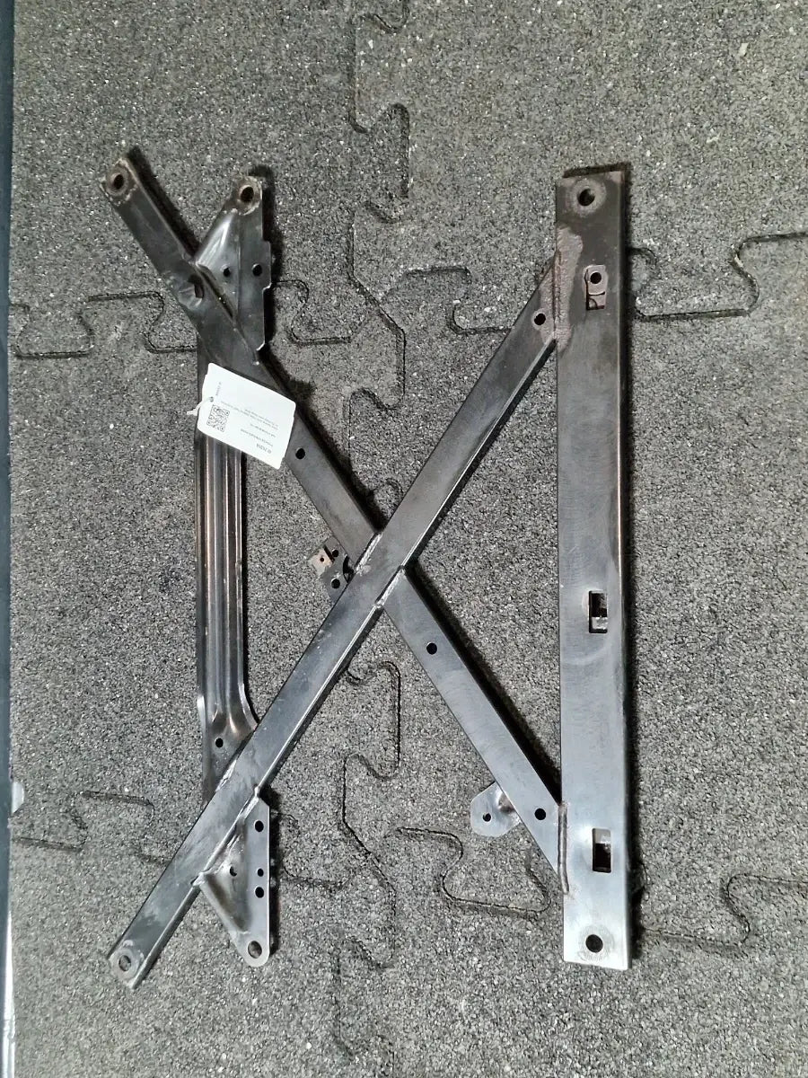 Protectie sub caroserie/scut AUDI A4 IV Avant 8K5, B8 2007 - 2015 2.0 TDI CAGA, CJCA, CMEA, CMFA 8T1399345H