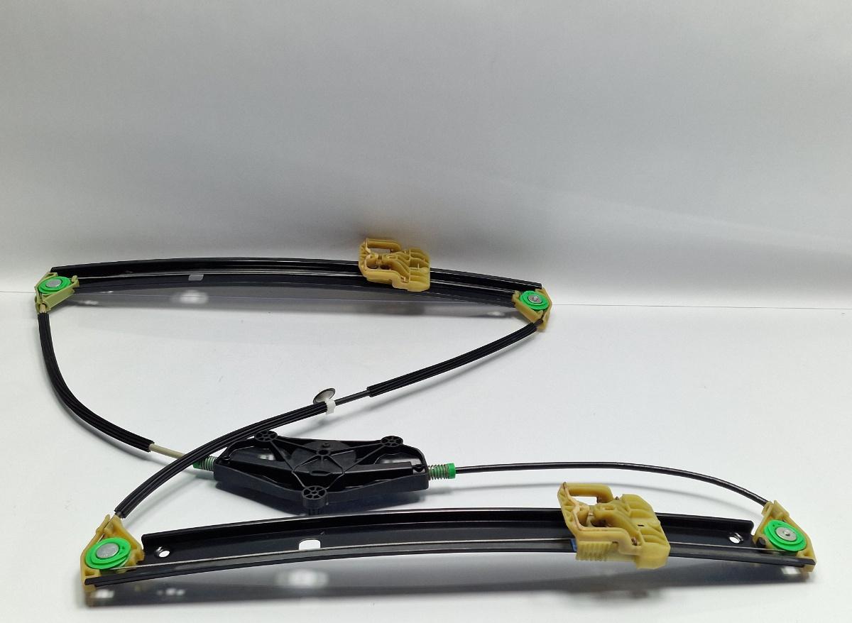 Macara Geam stanga fata AUDI A4 IV Avant 8K5, B8 2007 - 2015 2.0 TDI CAGA, CJCA, CMEA, CMFA 8K0837461