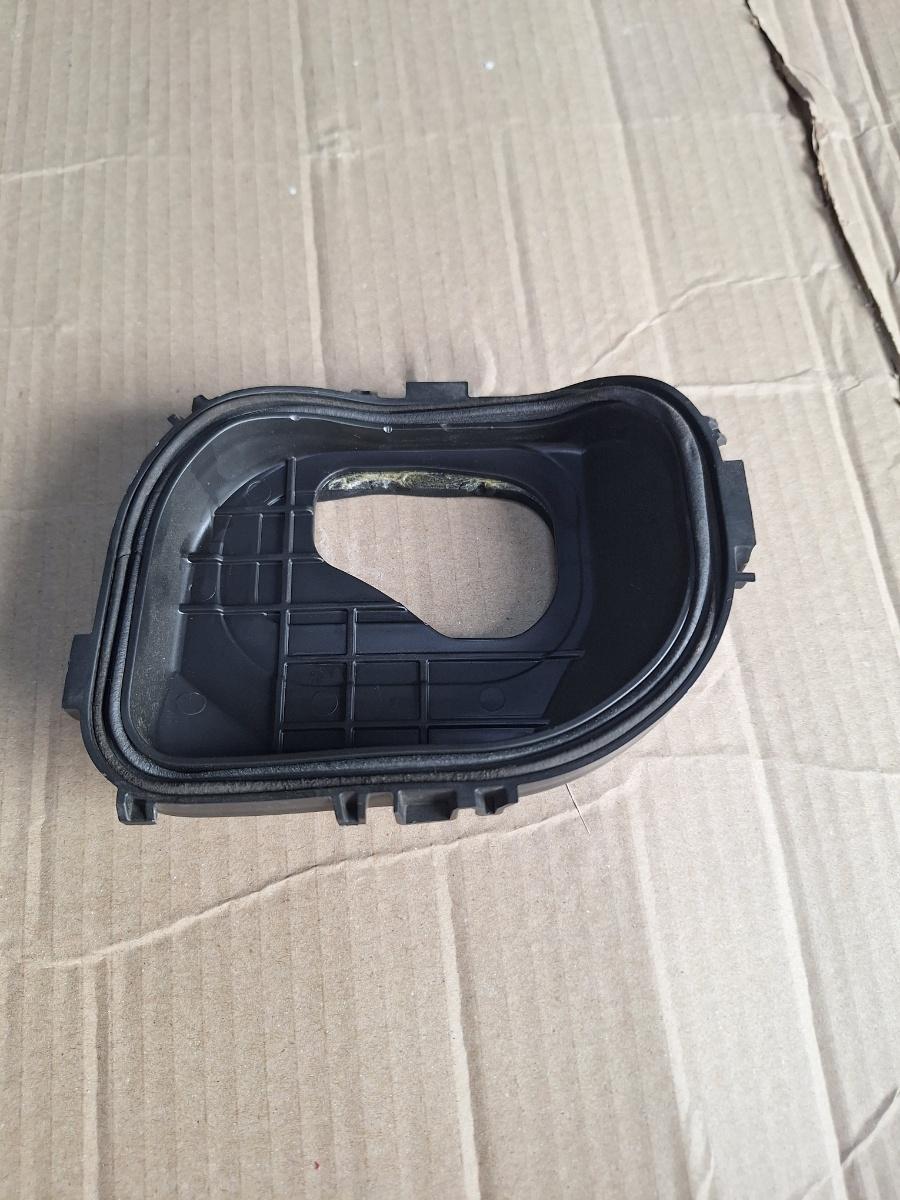 Capac stop dreapta VOLKSWAGEN GOLF VII 5G1 2012 -> 2.0 TDi BlueMotion Valeo 90011875 5G0945258A