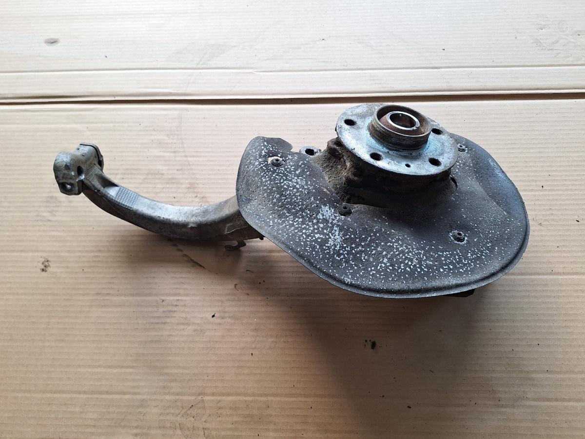 Fuzeta fata stanga AUDI A4 IV Avant 8K5, B8 2007 - 2010 8K0407253R