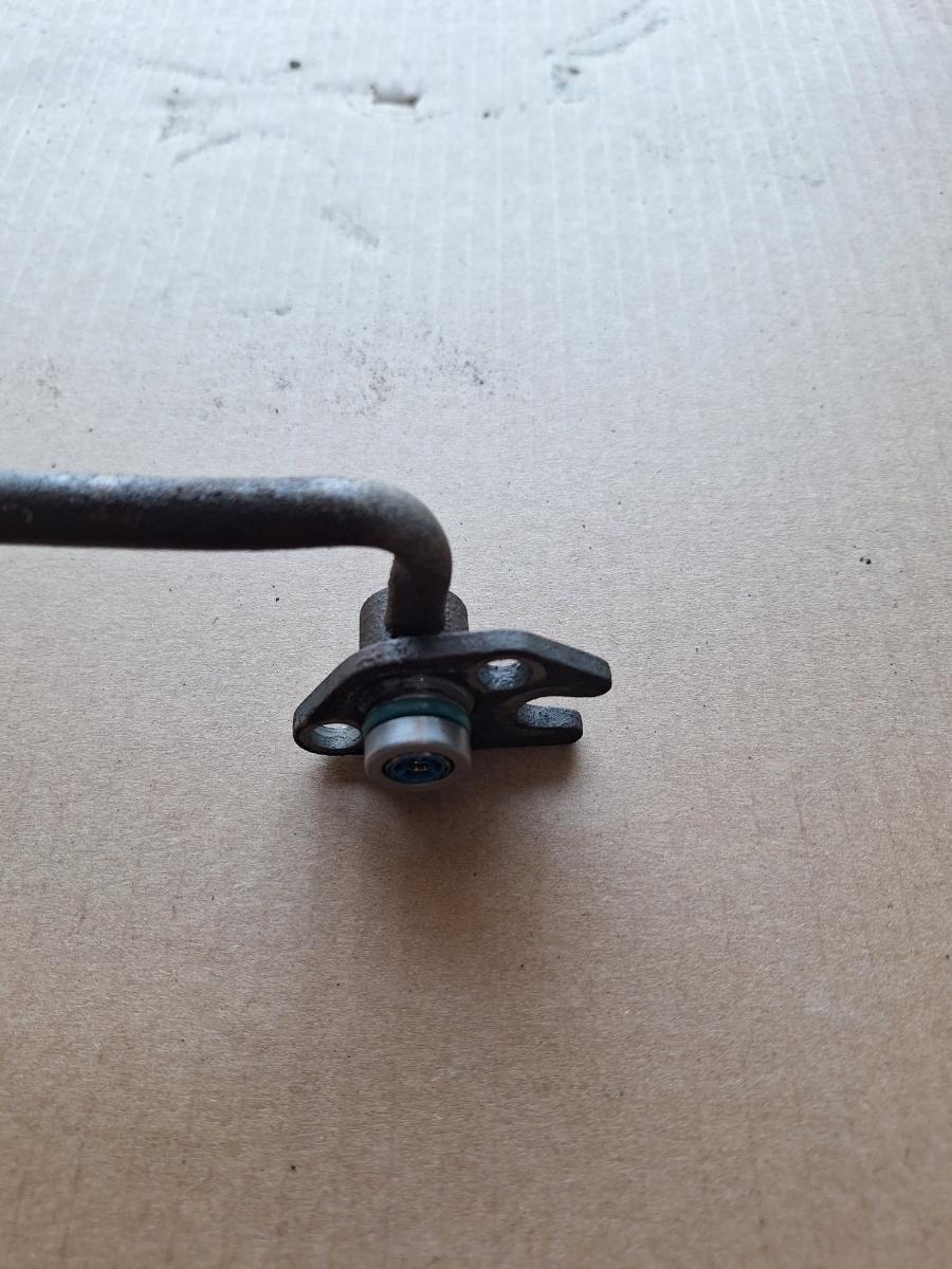 Conducta inalta presiune ulei servodirectie de la pompa AUDI A4 IV Avant 8K5, B8 2007 - 2015 2.0 TDI CAGA, CJCA, CMEA, CMFA