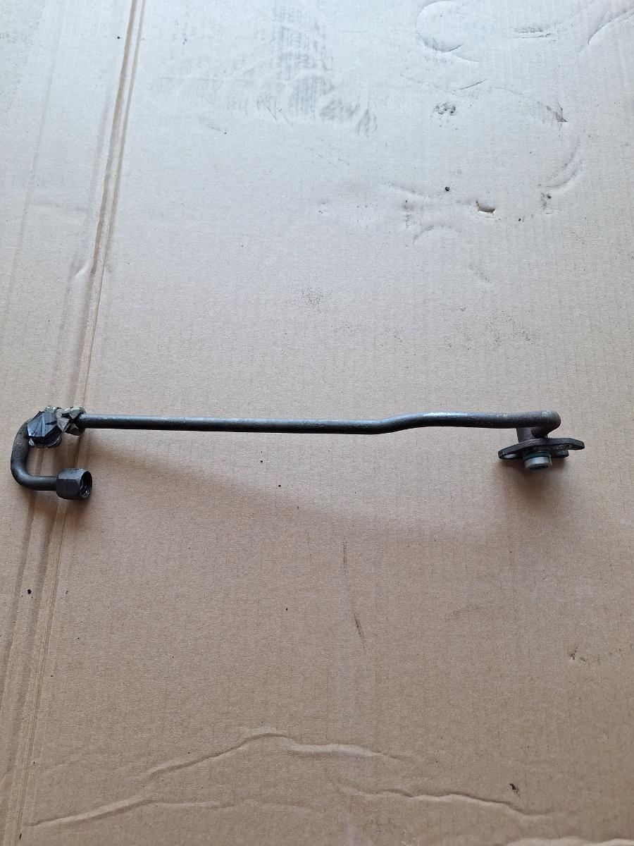 Conducta inalta presiune ulei servodirectie de la pompa AUDI A4 IV Avant 8K5, B8 2007 - 2015 2.0 TDI CAGA, CJCA, CMEA, CMFA