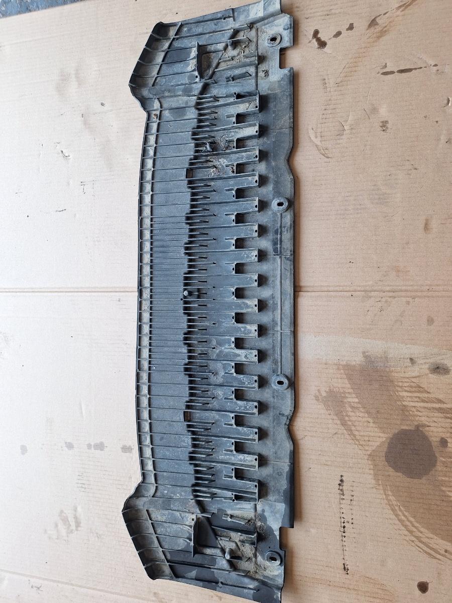 Scut de protectie bara fata AUDI A4 IV Avant 8K5, B8 2007 - 2015 8K0807233
