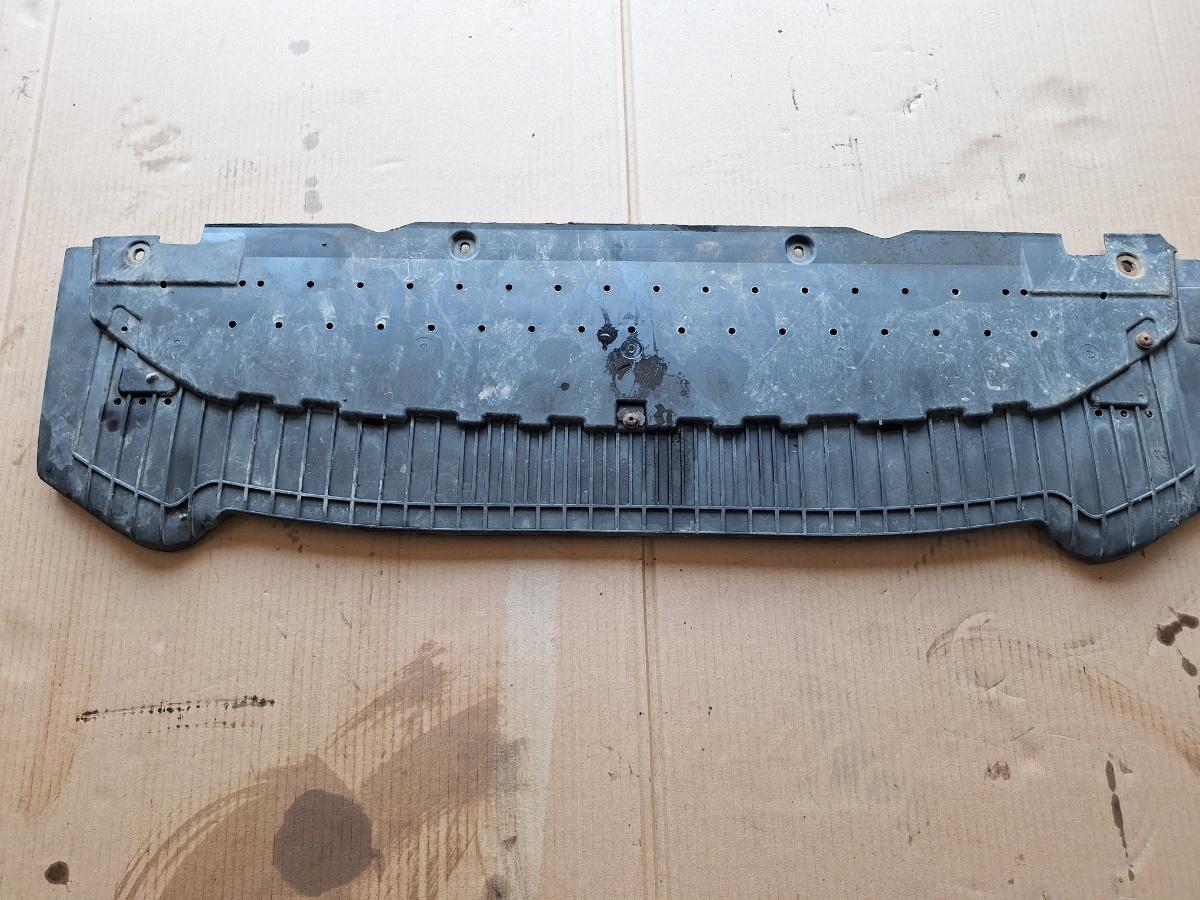 Scut de protectie bara fata AUDI A4 IV Avant 8K5, B8 2007 - 2015 8K0807233