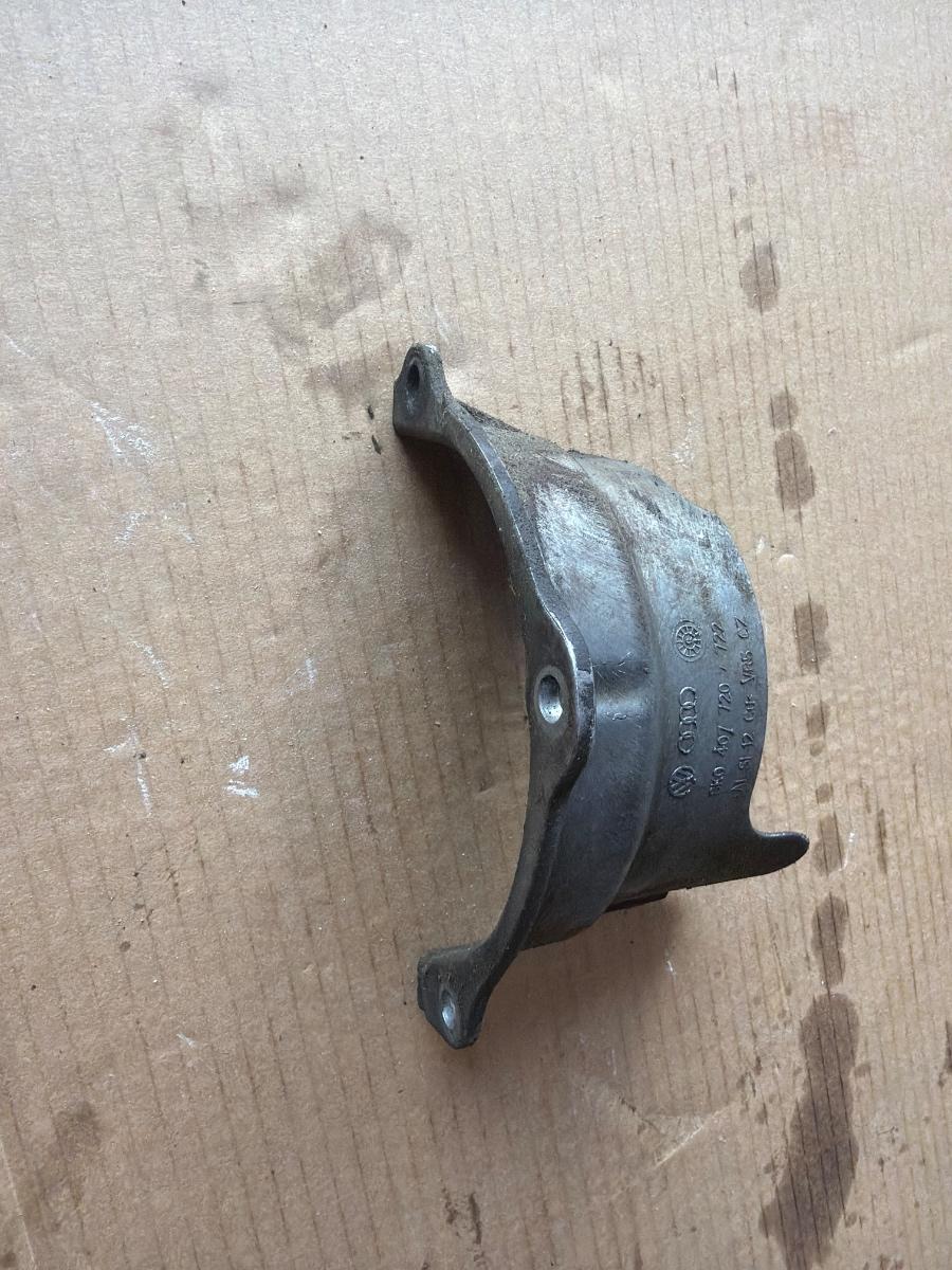 Scut de protectie planetara fata AUDI A4 IV Avant 8K5, B8 2007 - 2015 2.0 TDI CAGA, CJCA, CMEA, CMFA 8K0407720