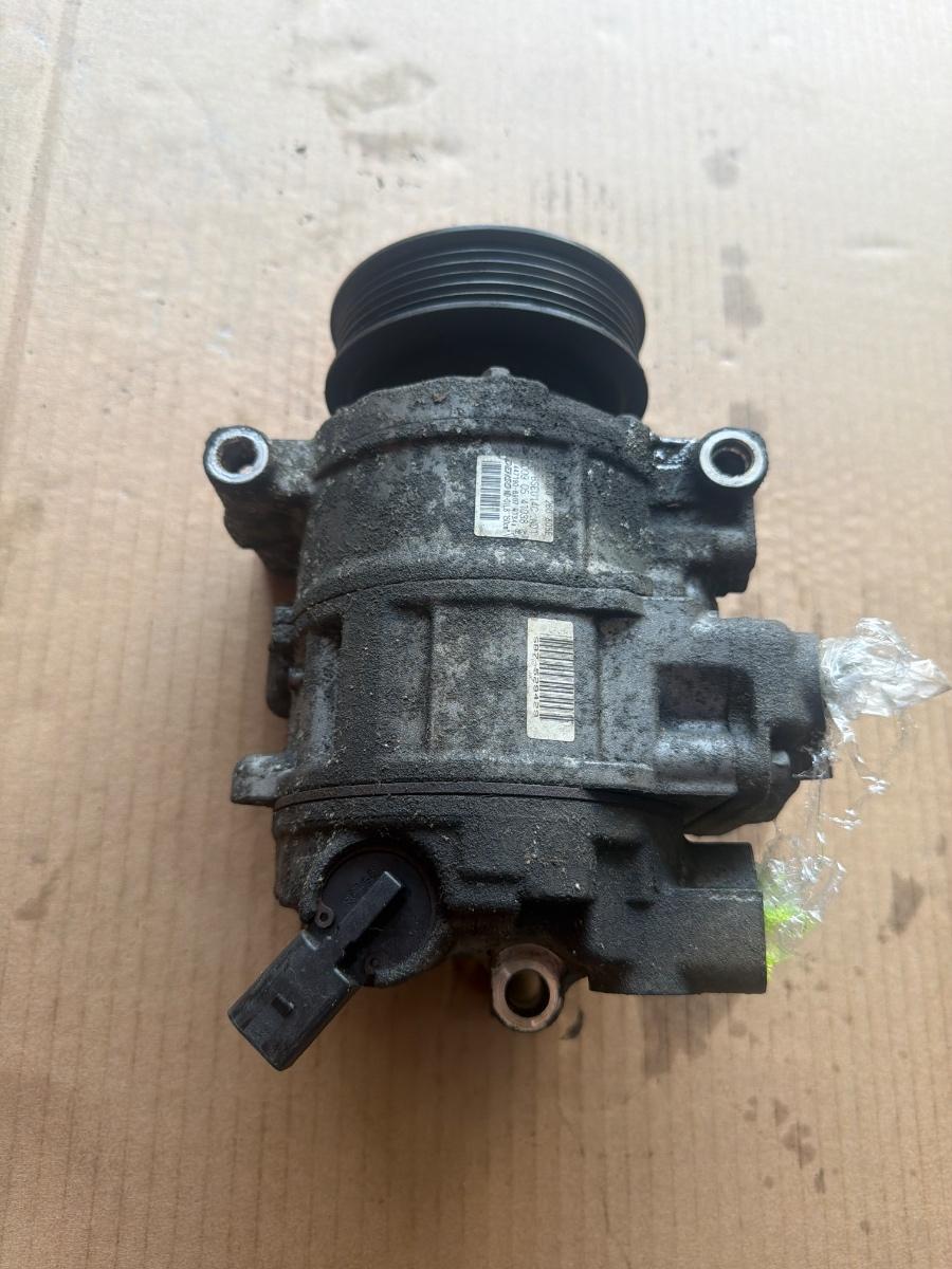Compresor AC clima AUDI A4 IV Avant 8K5, B8 2007 - 2015 2.0 TDI 8K0260805E