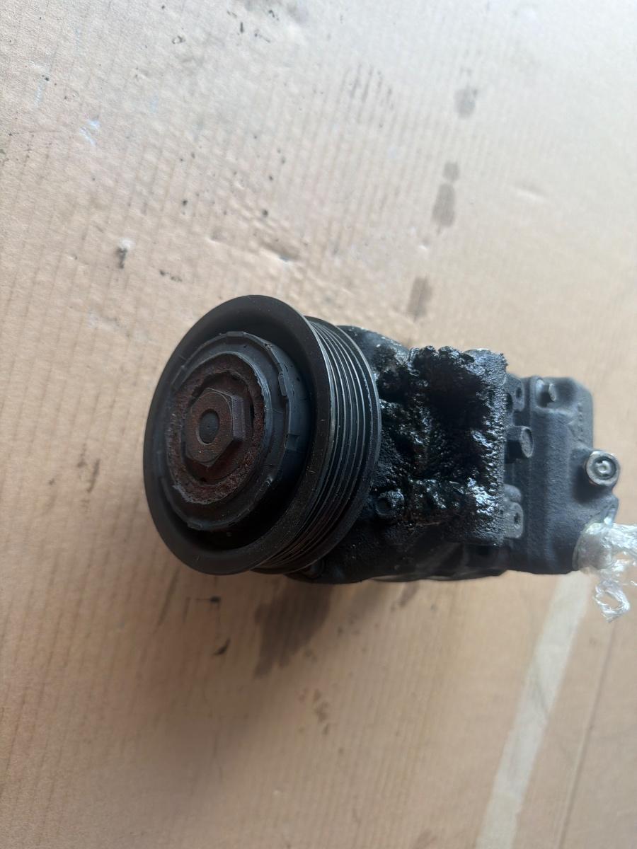 Compresor AC clima AUDI A4 IV Avant 8K5, B8 2007 - 2015 2.0 TDI 8K0260805E