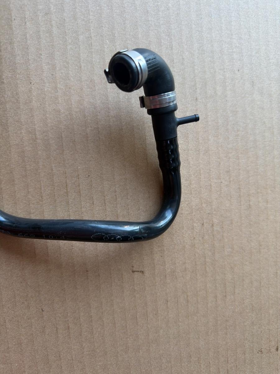 Furtun/conducta vacuum AUDI A4 IV Avant 8K5, B8 2007 - 2015 2.0 TDI CAGA, CJCA, CMEA, CMFA 8K0611931BH