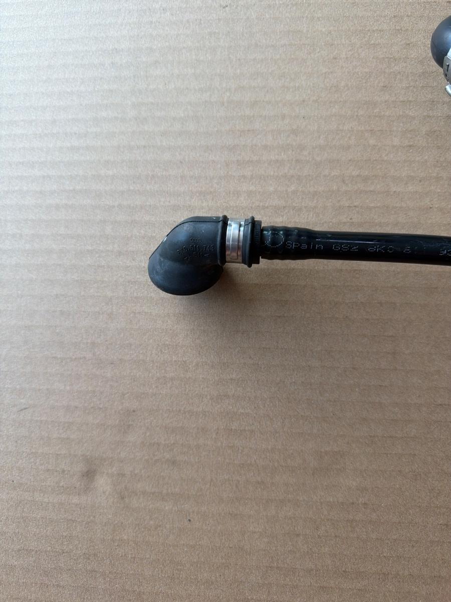 Furtun/conducta vacuum AUDI A4 IV Avant 8K5, B8 2007 - 2015 2.0 TDI CAGA, CJCA, CMEA, CMFA 8K0611931BH