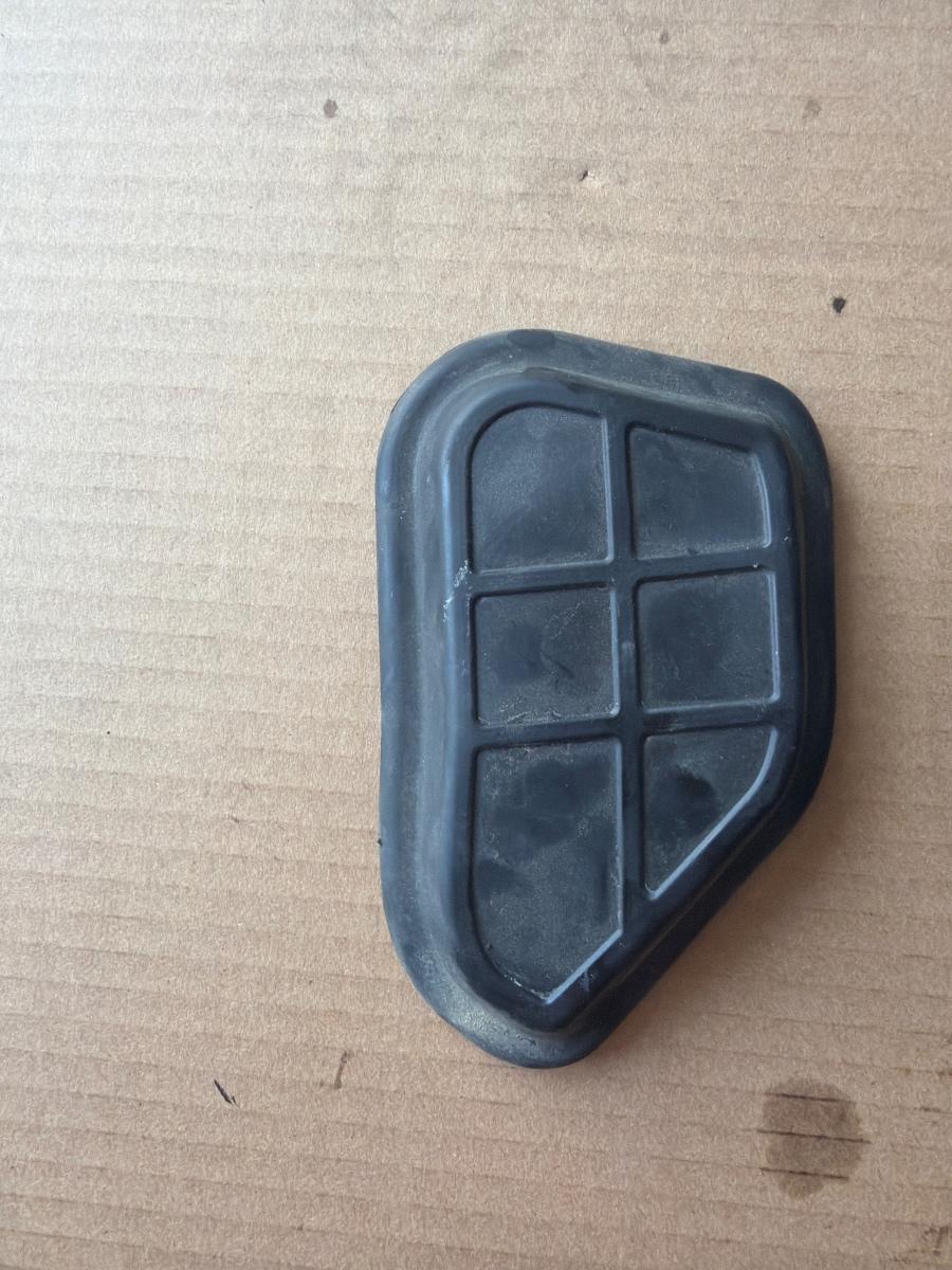 Protectie anti-praf amortizor AUDI A4 IV Avant 8K5, B8 2007 - 2015 2.0 TDI CAGA, CJCA, CMEA, CMFA 8K0803594 8K0803593