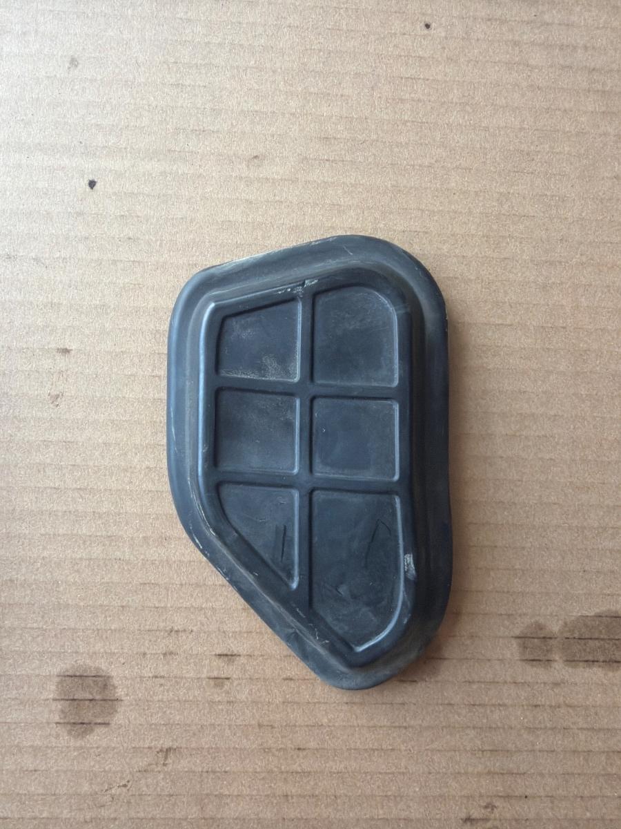 Protectie anti-praf amortizor AUDI A4 IV Avant 8K5, B8 2007 - 2015 2.0 TDI CAGA, CJCA, CMEA, CMFA 8K0803594 8K0803593