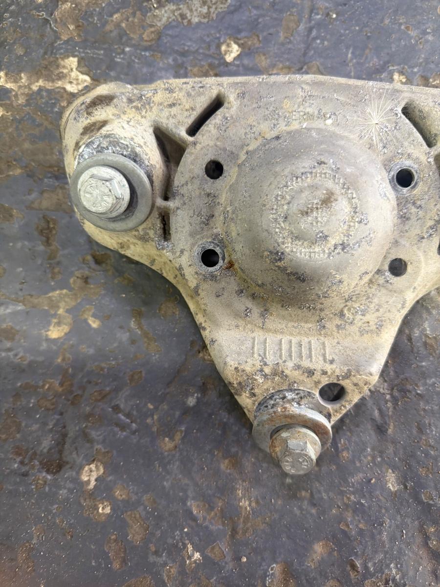 Flansa amortizor VOLKSWAGEN PASSAT 3B3 2000 - 2005 1.9 TDI AVF, AWX 8D0412383E