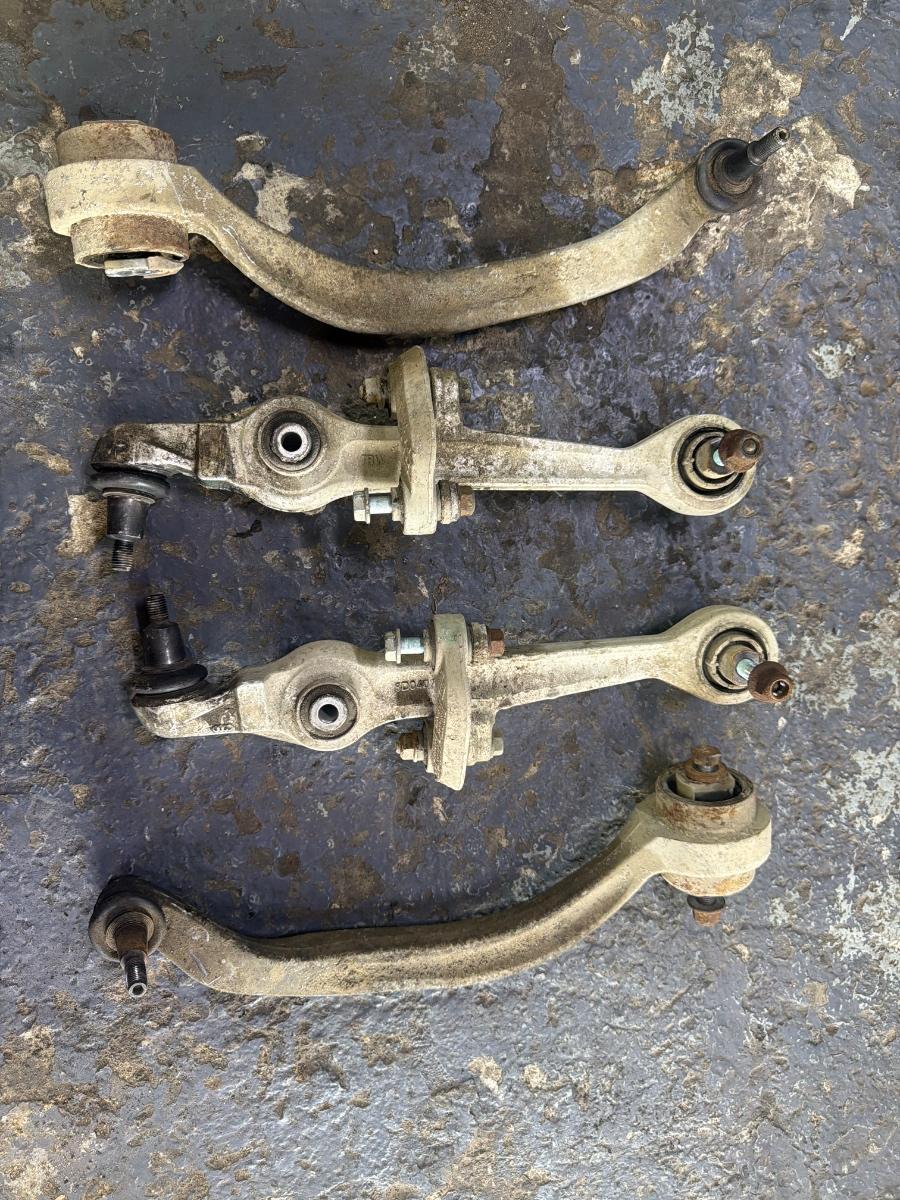 Kit brate inferior fata VOLKSWAGEN PASSAT 3B3 2000 - 2005 1.9 TDI AVF, AWX