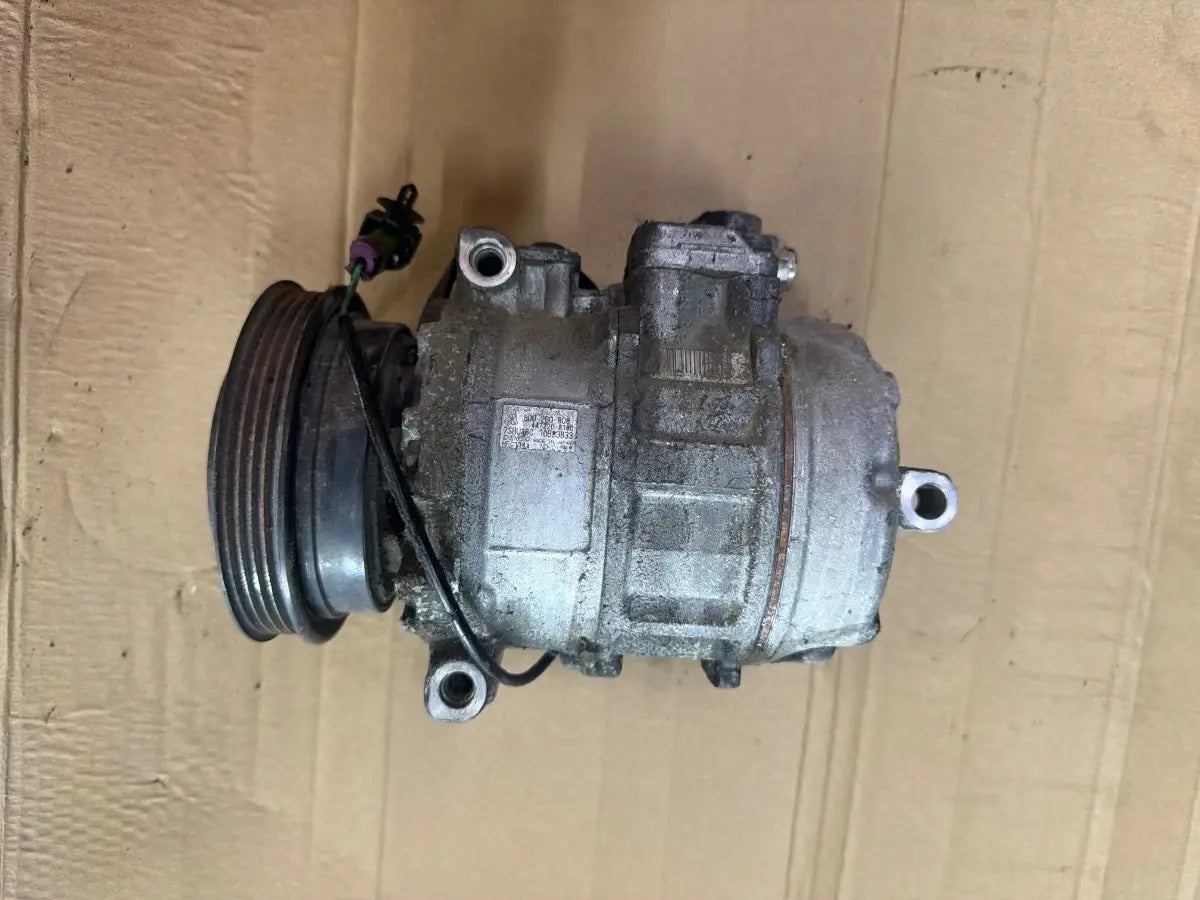 Compresor AC VOLKSWAGEN PASSAT 3B3 2000 - 2005 1.9 TDI AVF, AWX 8D0250808