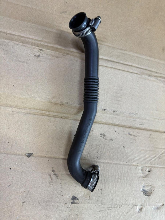 Tubulatura admisie epurator carter VOLKSWAGEN PASSAT 3B3 2000 - 2005 1.9 TDI AVF, AWX 038103493AE