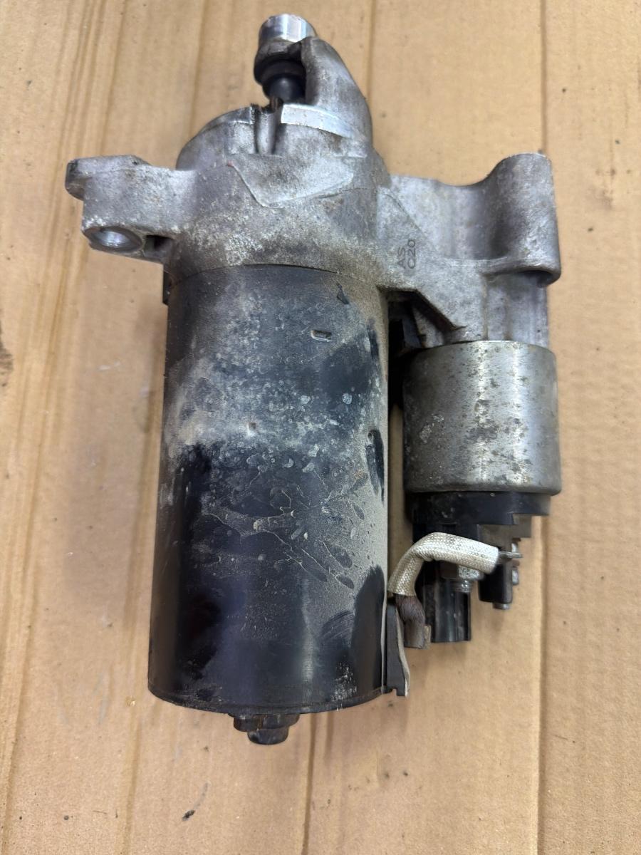 Electromotor AUDI A4 IV Avant 8K5, B8 2007 - 2015 2.0 TDI CAGA, CJCA, CMEA, CMFA 03L911021C