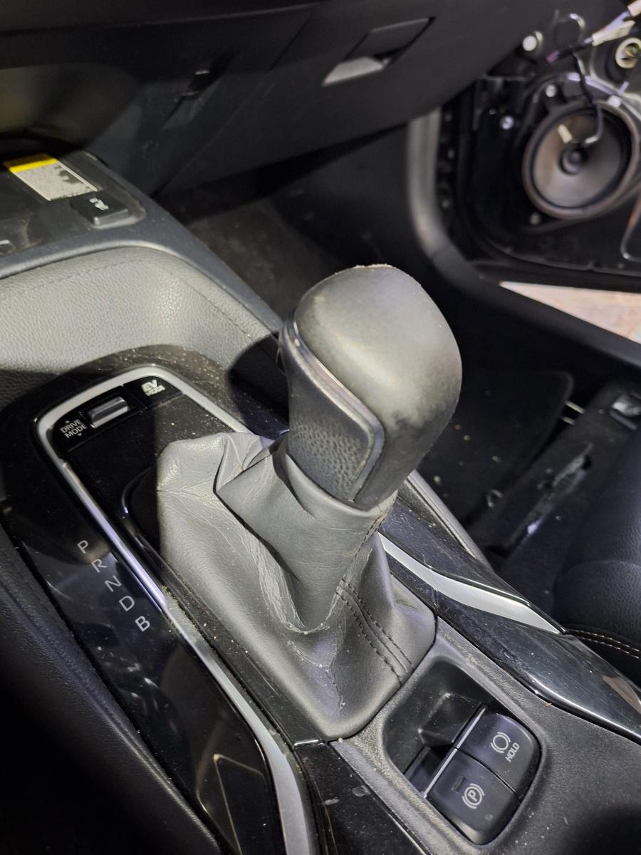 Nuca/manson schimbator de viteze TOYOTA COROLLA _E21_ 2018 -> 1.8 Hybrid 2ZR-FXE