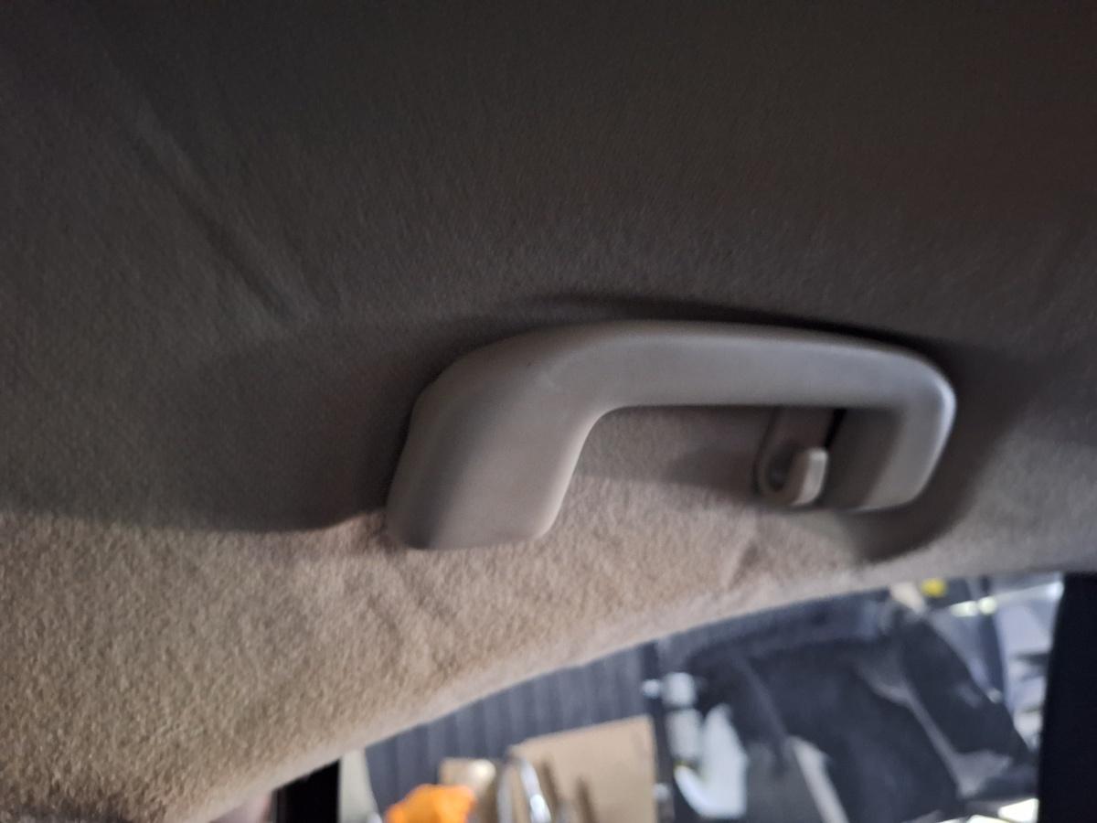 Maner de sustinere plafon spate stanga TOYOTA COROLLA _E21_ 2018 -> 1.8 Hybrid 2ZR-FXE