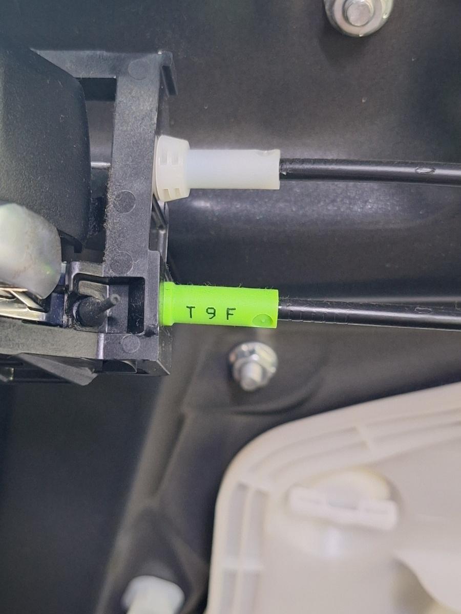 Cablu portiera fata dreapta TOYOTA COROLLA _E21_ 2018 -> 1.8 Hybrid 2ZR-FXE T9F