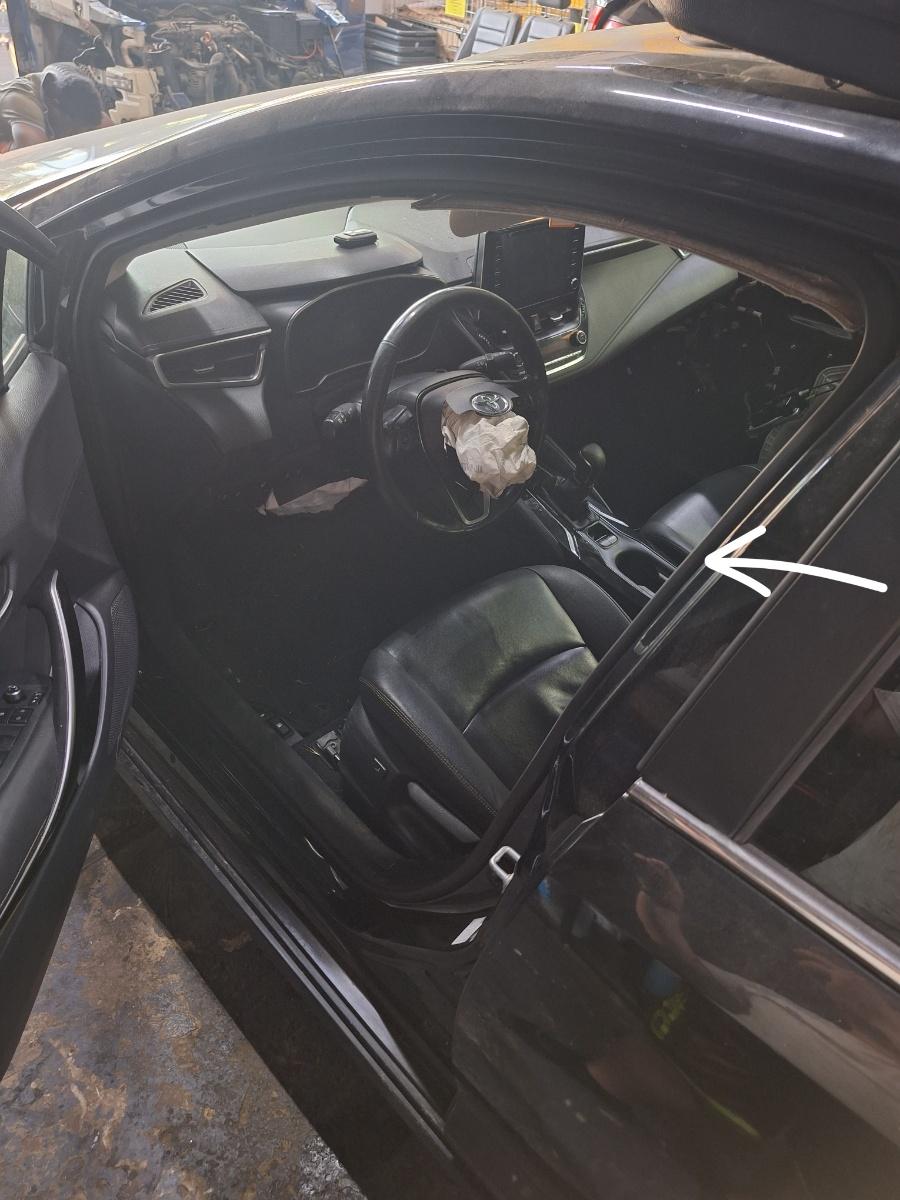 Cheder portiera fata stanga fata TOYOTA COROLLA _E21_ 2018 -> 1.8 Hybrid 2ZR-FXE