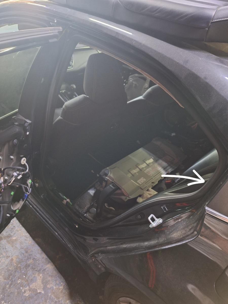 Cheder portiera spate (pe caroserie) stanga TOYOTA COROLLA _E21_ 2018 -> 1.8 Hybrid 2ZR-FXE