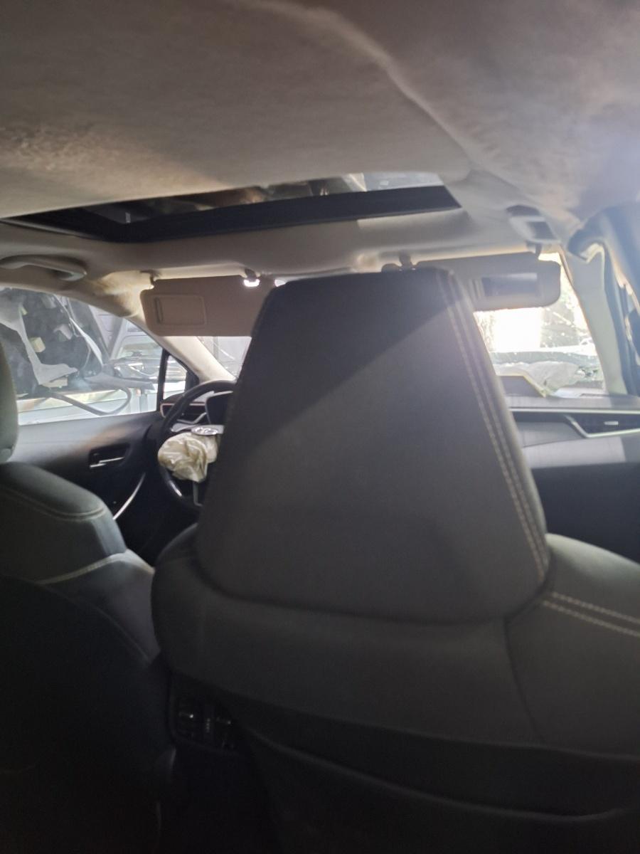Tetiera scaun fata dreapta TOYOTA COROLLA _E21_ 2018 -> 1.8 Hybrid 2ZR-FXE