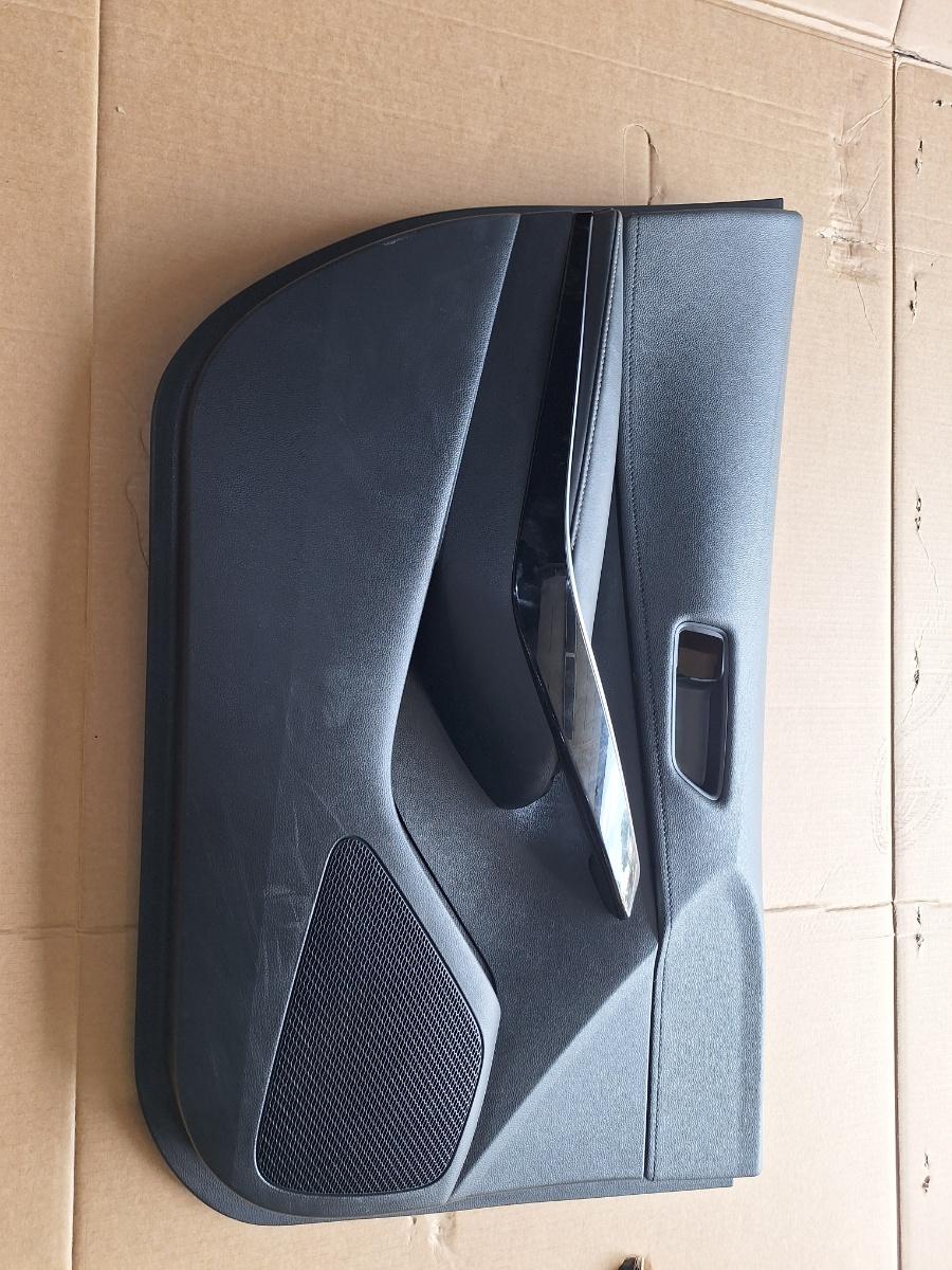 Tapiterie panou portiera fata stanga TOYOTA COROLLA _E21_ 2018 -> 1.8 Hybrid 2ZR-FXE 67061-0Z830-C1