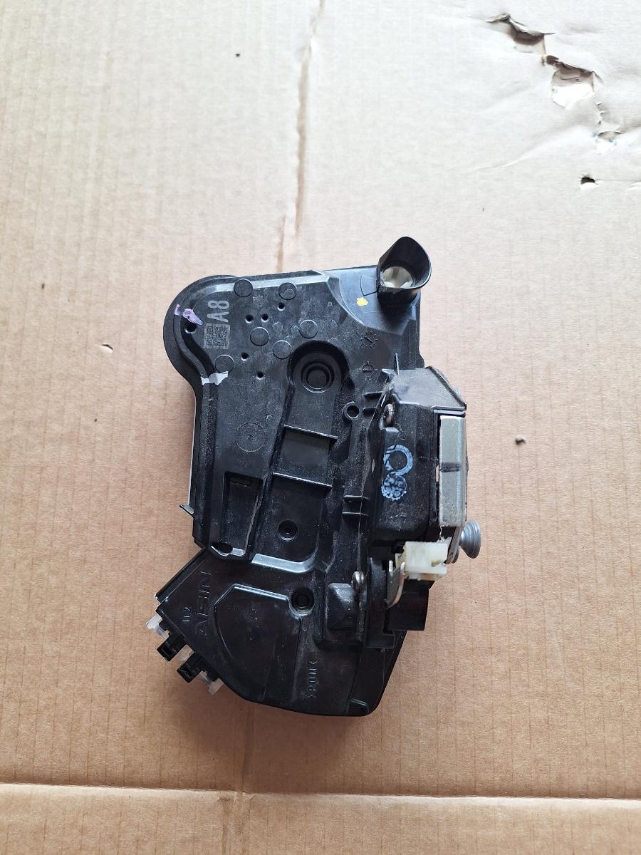 Broasca usa stanga fata TOYOTA COROLLA _E21_ 2018 -> 1.8 Hybrid 2ZR-FXE