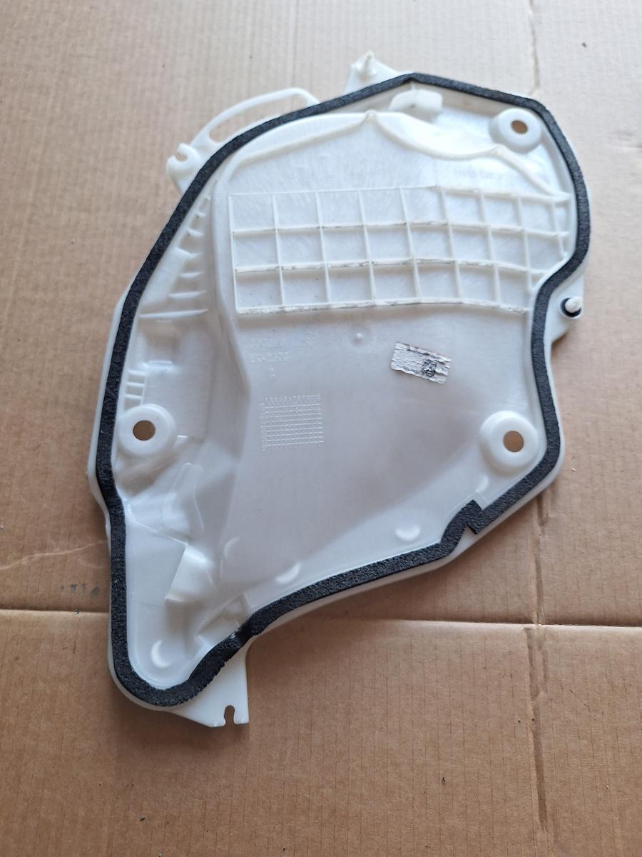 Capac insonorizant portiera fata stanga TOYOTA COROLLA _E21_ 2018 -> 1.8 Hybrid 2ZR-FXE 304390