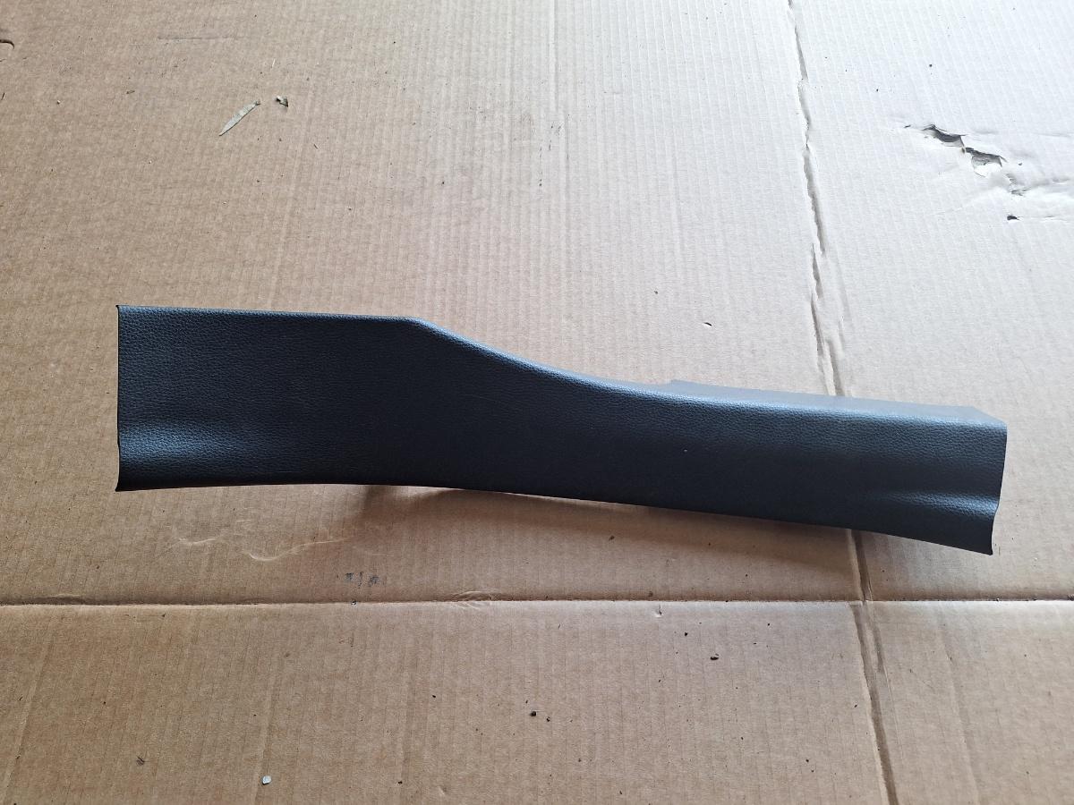 Ornament protectie prag spate dreapta TOYOTA COROLLA _E21_ 2018 -> 1.8 Hybrid 2ZR-FXE 67917-02460
