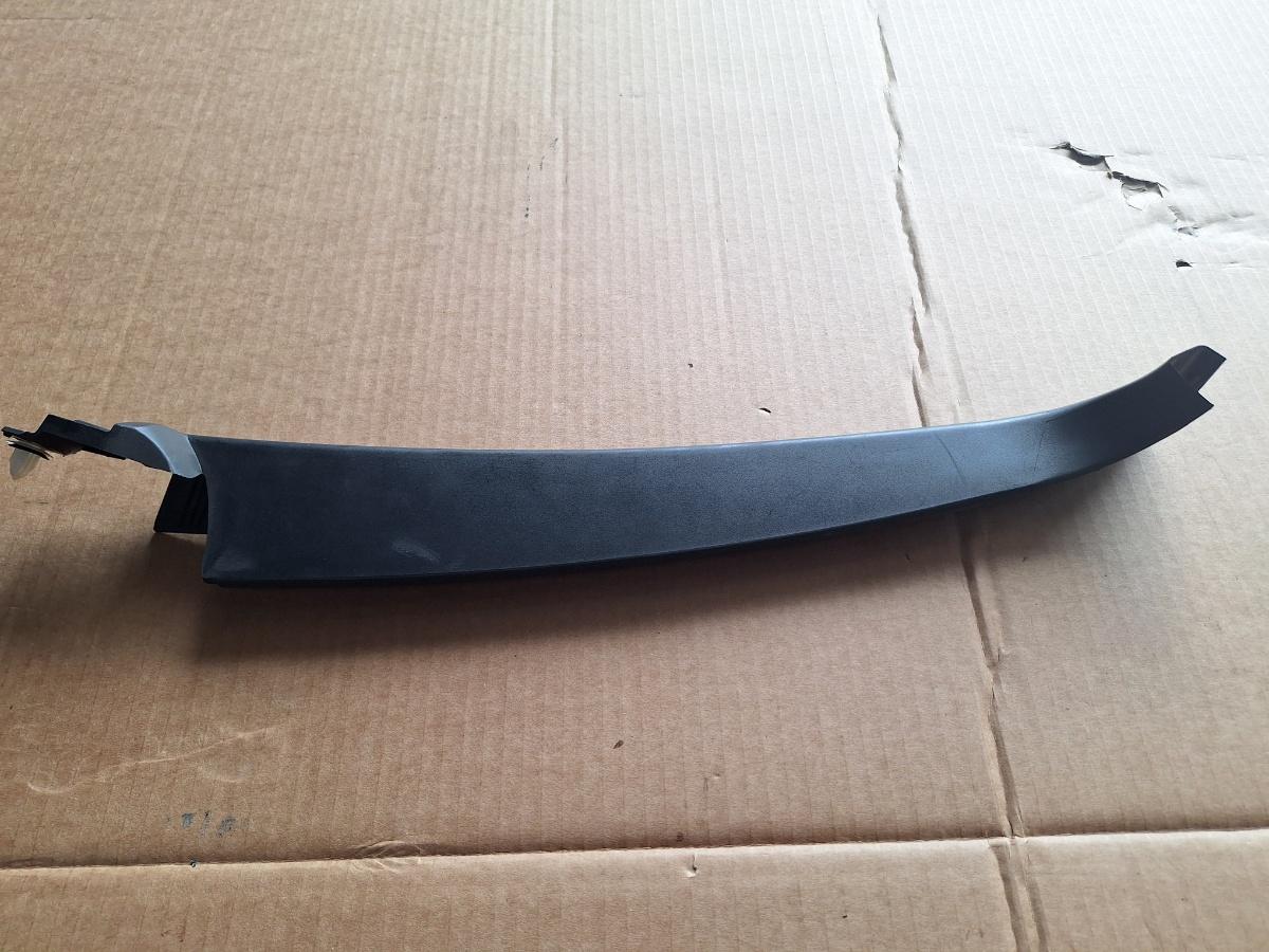 Ornament portiera fata stanga TOYOTA COROLLA _E21_ 2018 -> 1.8 Hybrid 2ZR-FXE 67664-02030