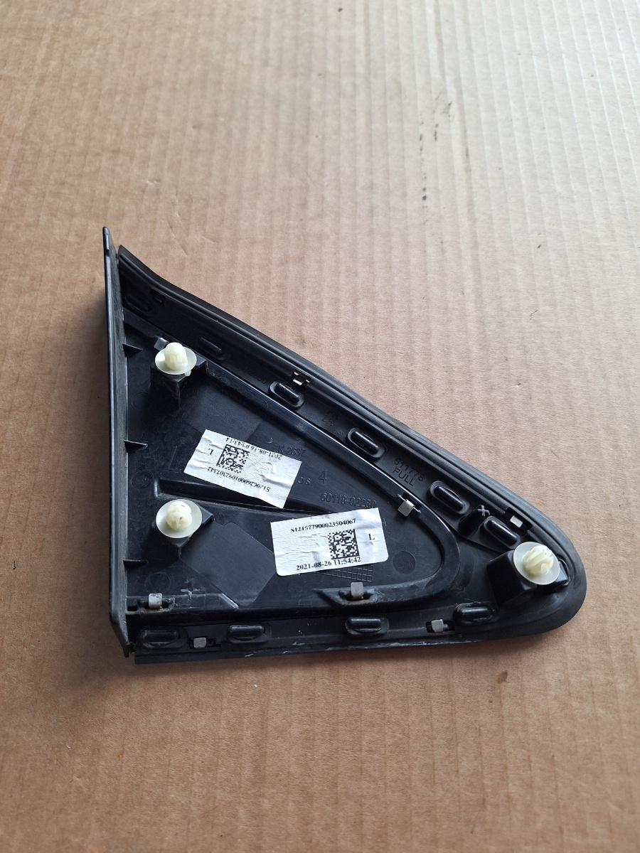 Ornament aripa stanga fata TOYOTA COROLLA _E21_ 2018 -> 1.8 Hybrid 2ZR-FXE 60118-02280