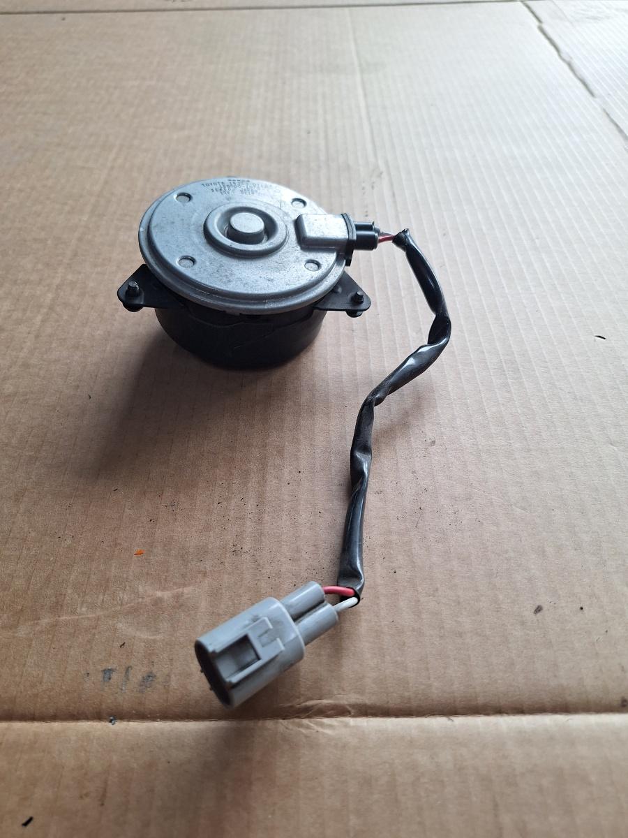 Motor ventilator / piese TOYOTA COROLLA _E21_ 2018 -> 1.8 Hybrid 2ZR-FXE Denso 168000-1970 16363-0T190S