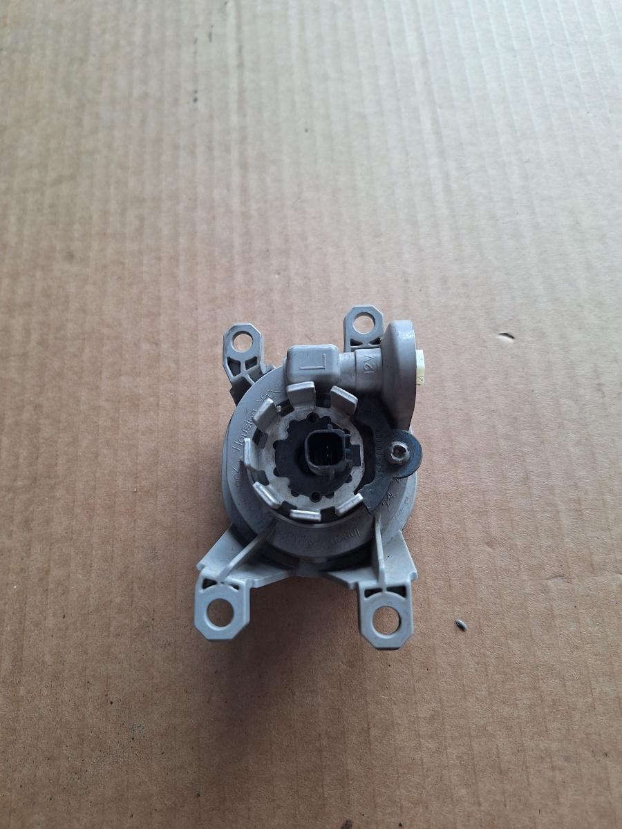 Lampa ceata fata stanga TOYOTA COROLLA _E21_ 2018 -> 1.8 Hybrid 2ZR-FXE Koto 02-415 190585