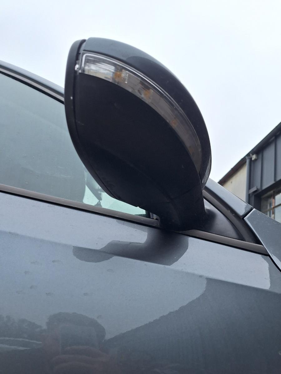 Oglindă laterală electrică portieră față VOLKSWAGEN JETTA VI 162/163 2018 2.0 TDI CUUA 81KW|110HP 2018