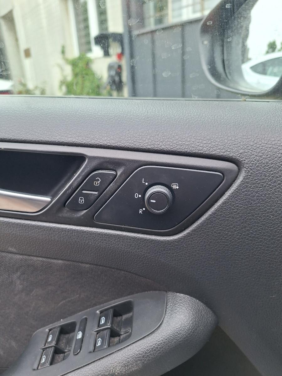 Oglindă laterală electrică portieră față VOLKSWAGEN JETTA VI 162/163 2018 2.0 TDI CUUA 81KW|110HP 2018