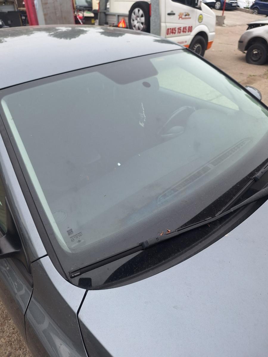 Geam parbriz fata VOLKSWAGEN JETTA VI 162/163 2010 - 2018 2.0 TDI CLCA, CUUA SAINT-GOBAIN 43R-00361