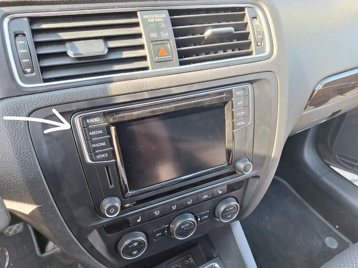 Consola multimedia navigatie MIB STD2 VOLKSWAGEN JETTA VI 162/163 2010 - 2018 5K7035200L